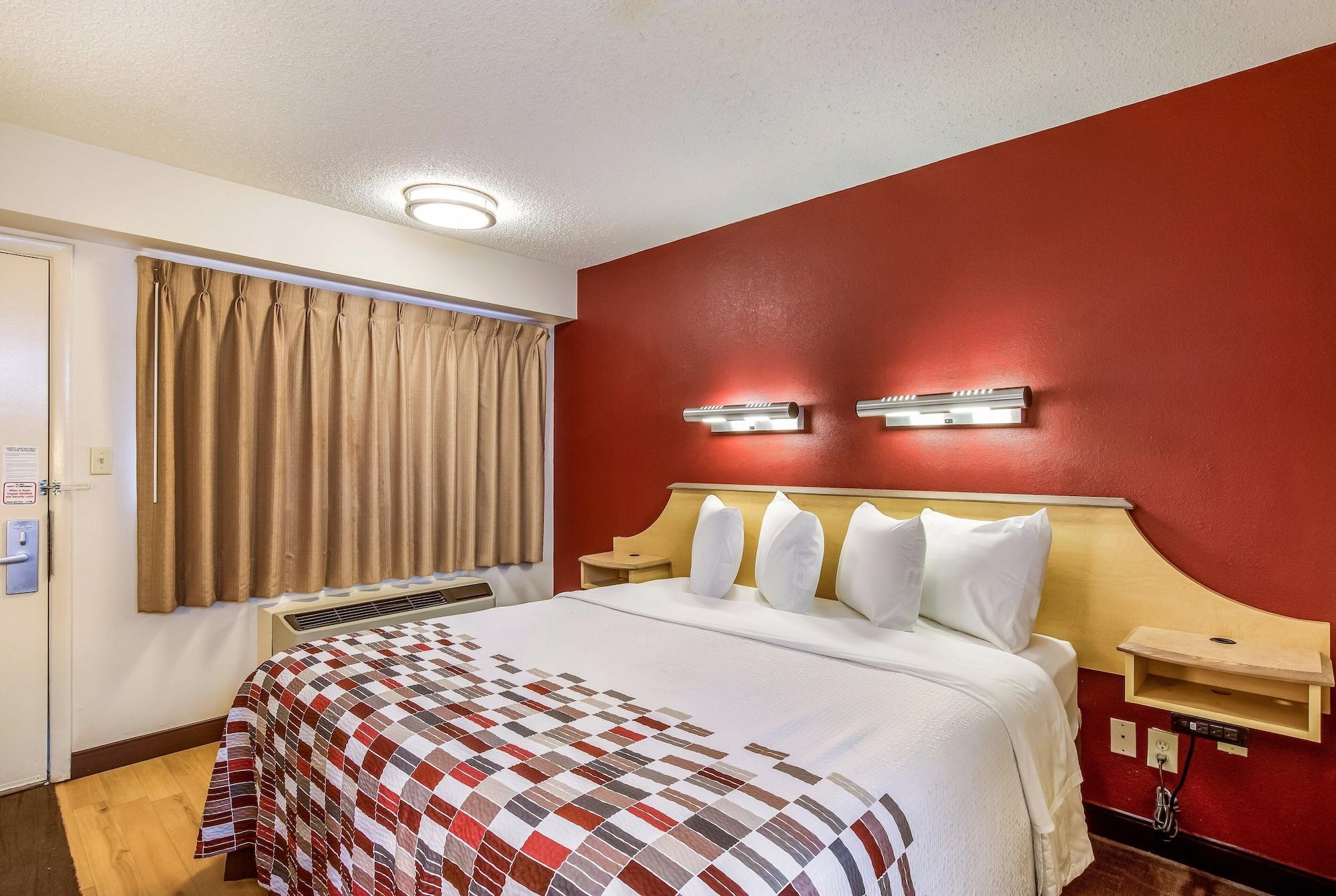 Red Roof Inn Detroit - Plymouth/Canton Εξωτερικό φωτογραφία
