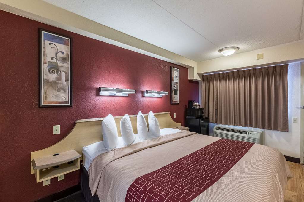 Red Roof Inn Detroit - Plymouth/Canton Δωμάτιο φωτογραφία