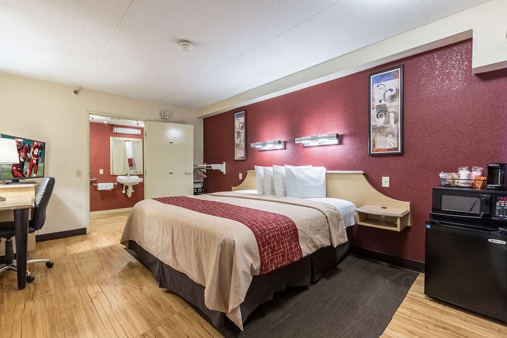 Red Roof Inn Detroit - Plymouth/Canton Δωμάτιο φωτογραφία